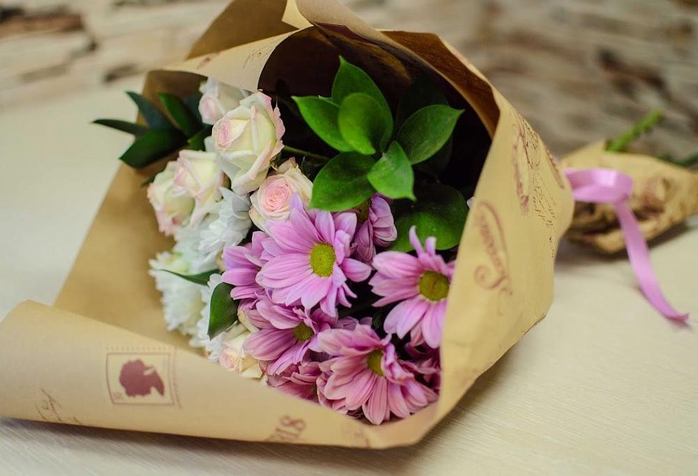 Букет цветов из: Розы и Хризантемы в Атажукино