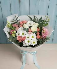 Букет цветов из:  Розы, Лизиантусы и Хризантемы в Атажукино