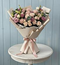 Букет цветов из:  Розы и Лизиантусы #REPLACE_PRED# Атажукино