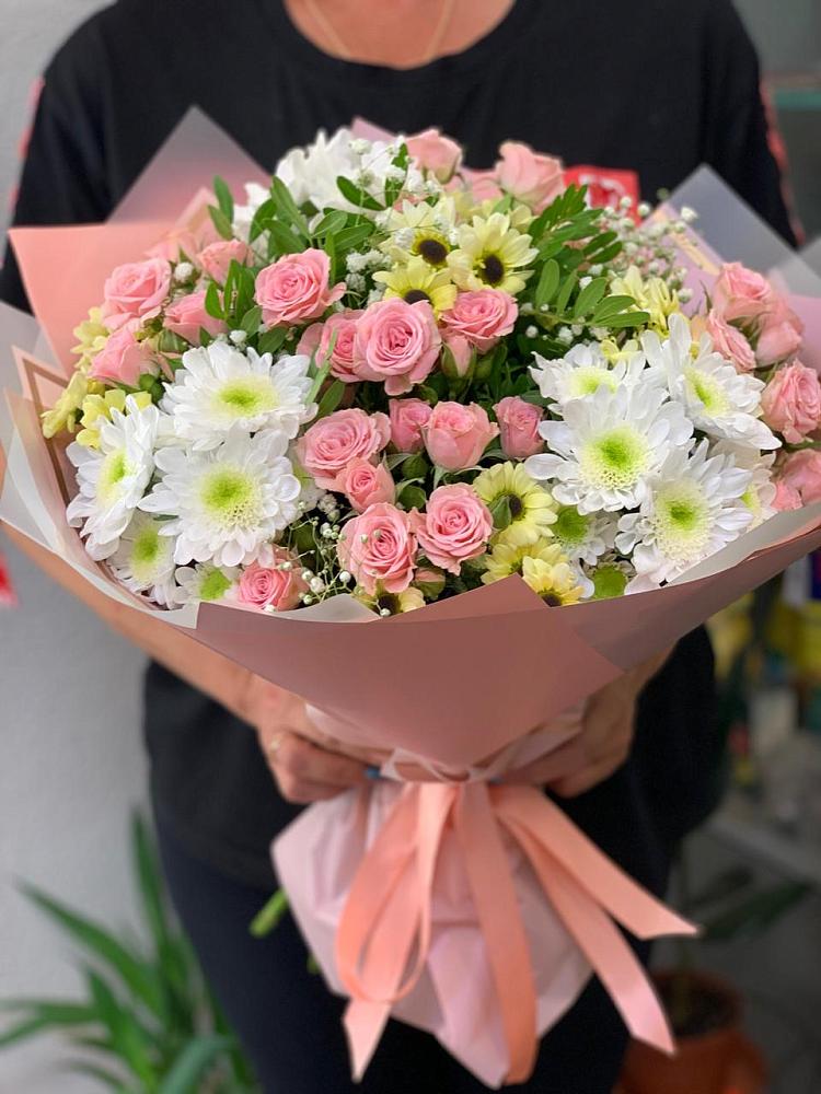 Букет цветов из: Розы и Хризантемы в Атажукино