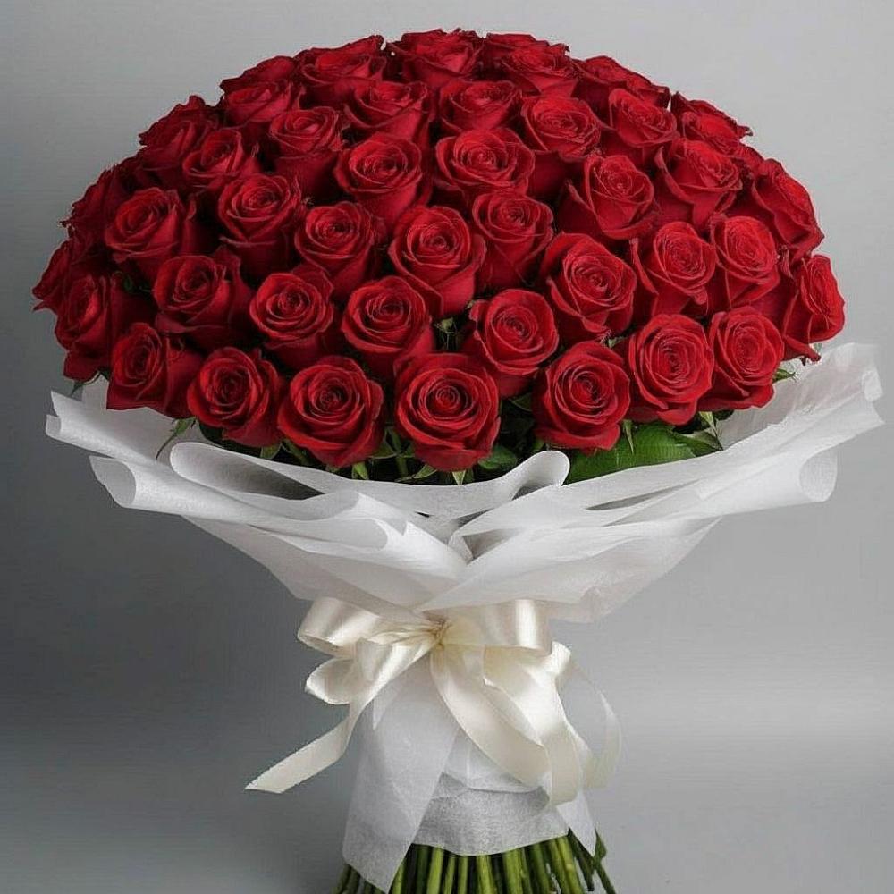 Букет 101 Красная роза Блэк Мэджик в Атажукино