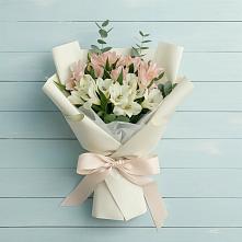 Букет цветов из:  Альстромерии в Атажукино