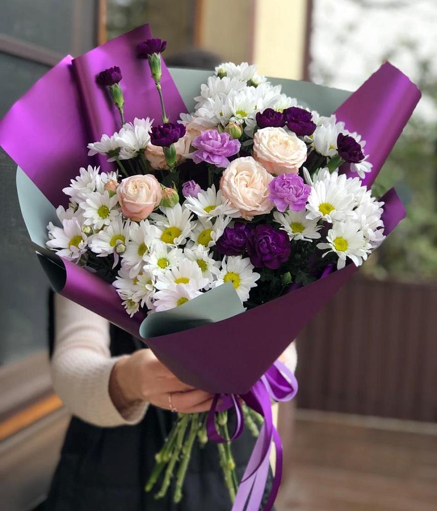 Букет цветов из: Хризантемы, Гвоздики и Розы в Атажукино