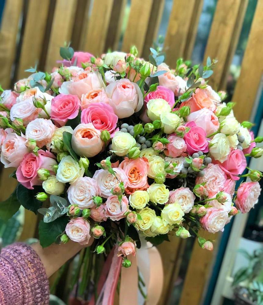 Букет цветов из: Розы в Атажукино