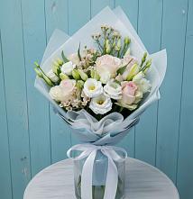 Букет цветов из:  Розы и Лизиантусы #REPLACE_PRED# Атажукино